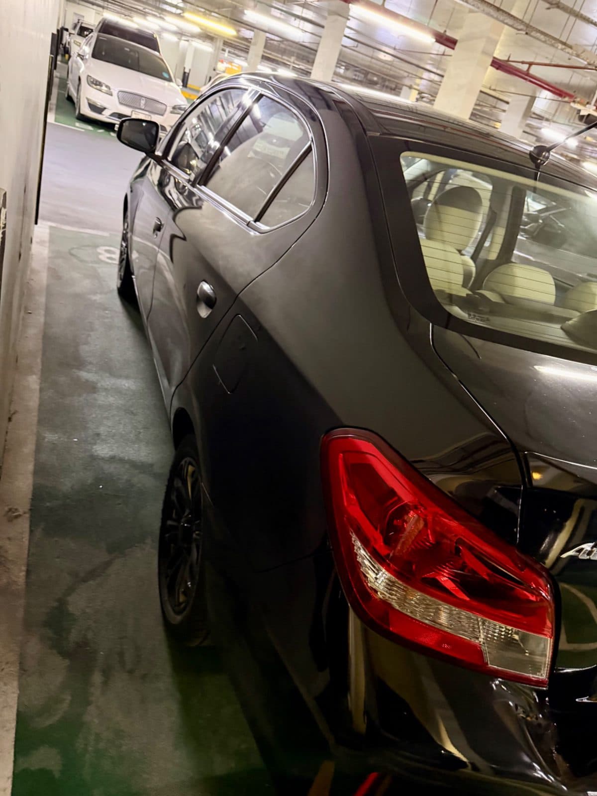 2023 Mitsubishi Attrage GLX